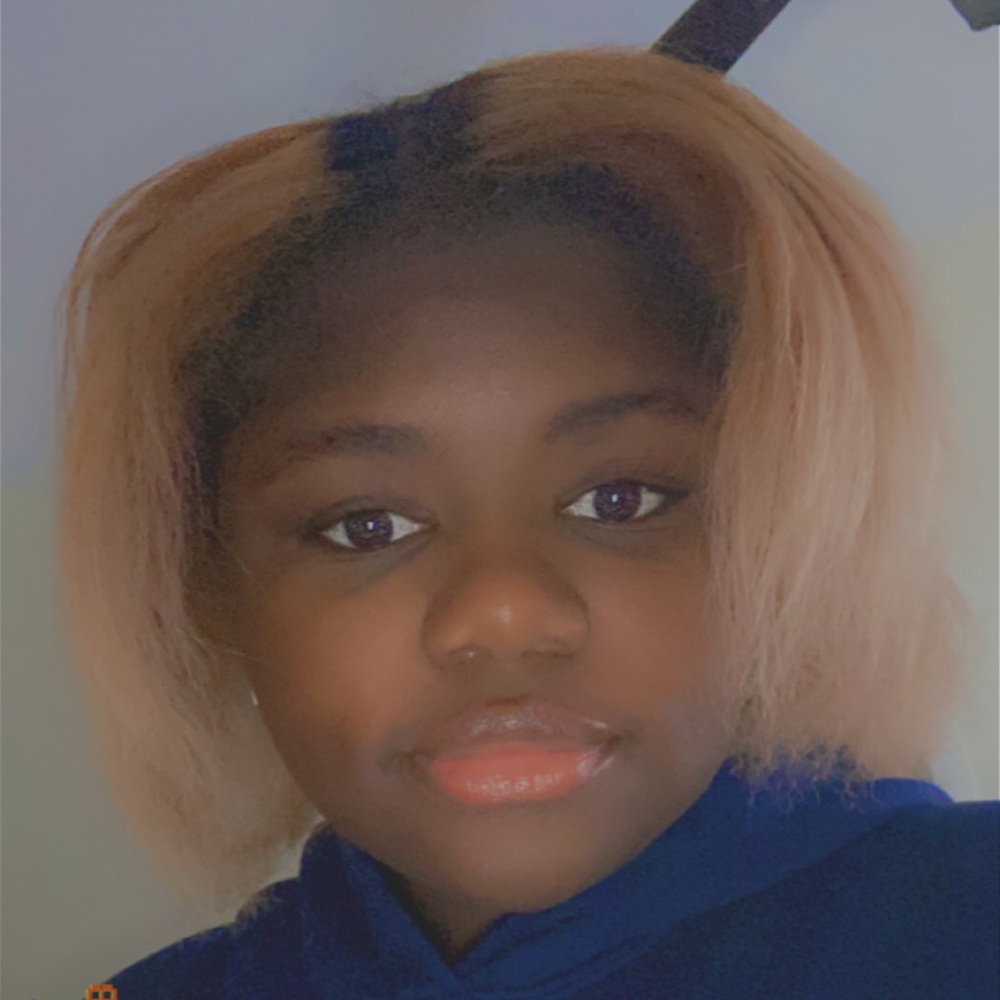 Meet your Posher, Ann-myriam